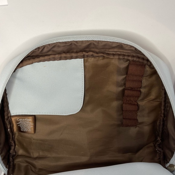 Calvin Klein Makeup Bag - Picture 5 of 6